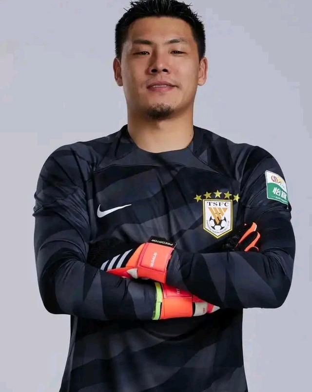 包含年轻新秀崭露头角,老将不甘示弱!的词条 包含年轻新秀崭露头角,老将不甘示弱!的词条