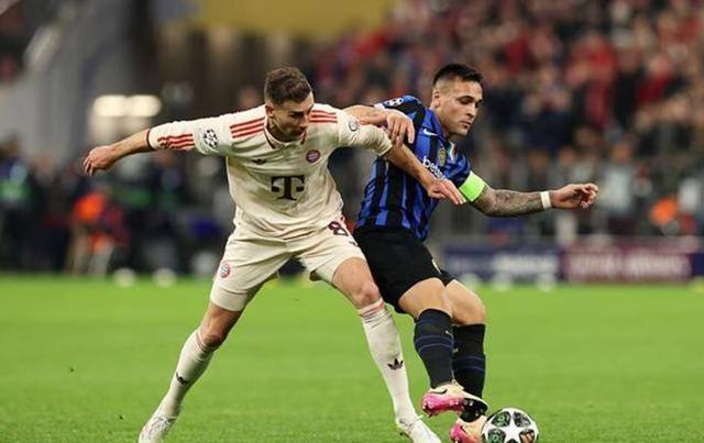 关于拜仁慕尼黑后防线犹如铜墙铁壁，助球队稳坐德甲榜首的信息