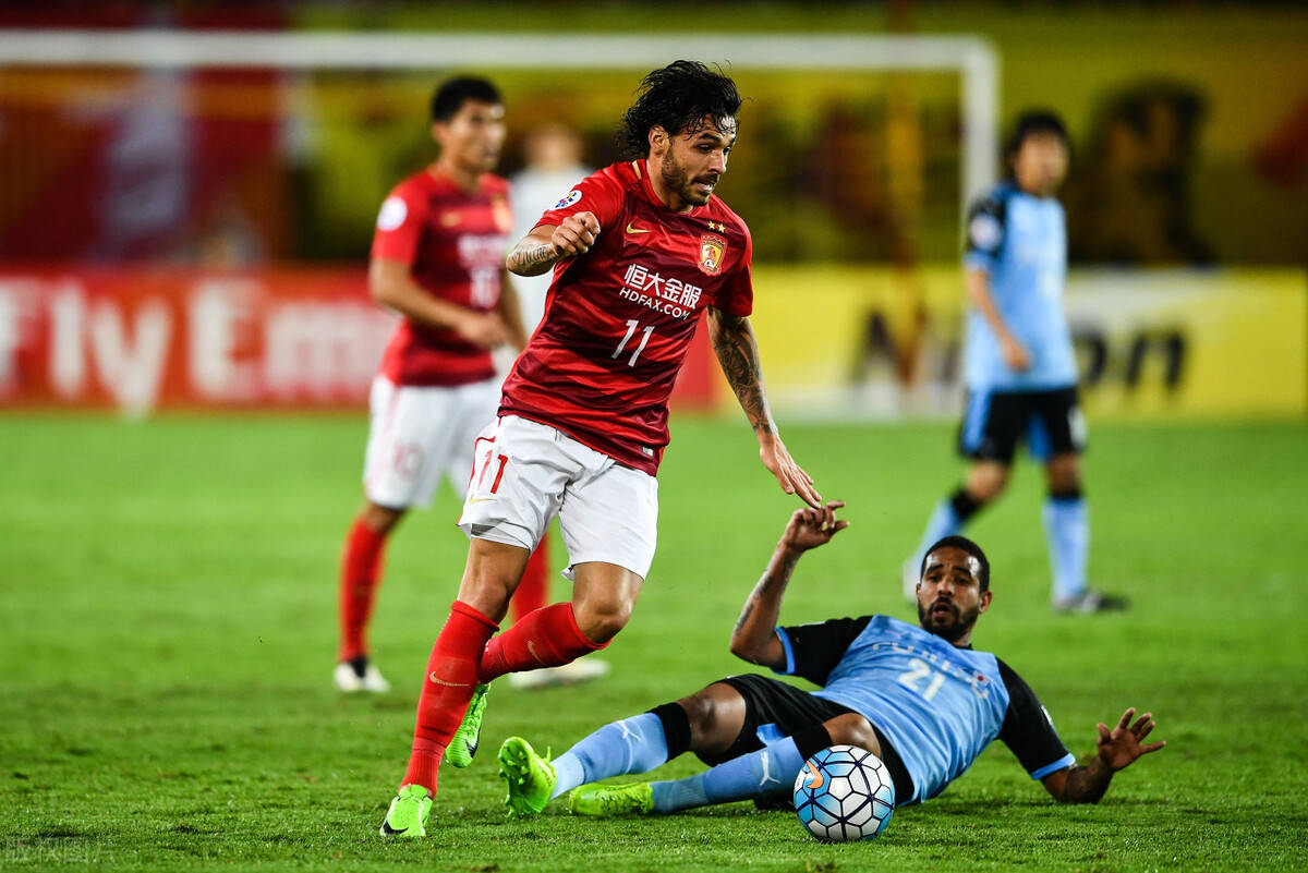 河北华夏连胜势不可挡,冲击冠军榜首! 河北华夏连胜势不可挡,冲击冠军榜首!