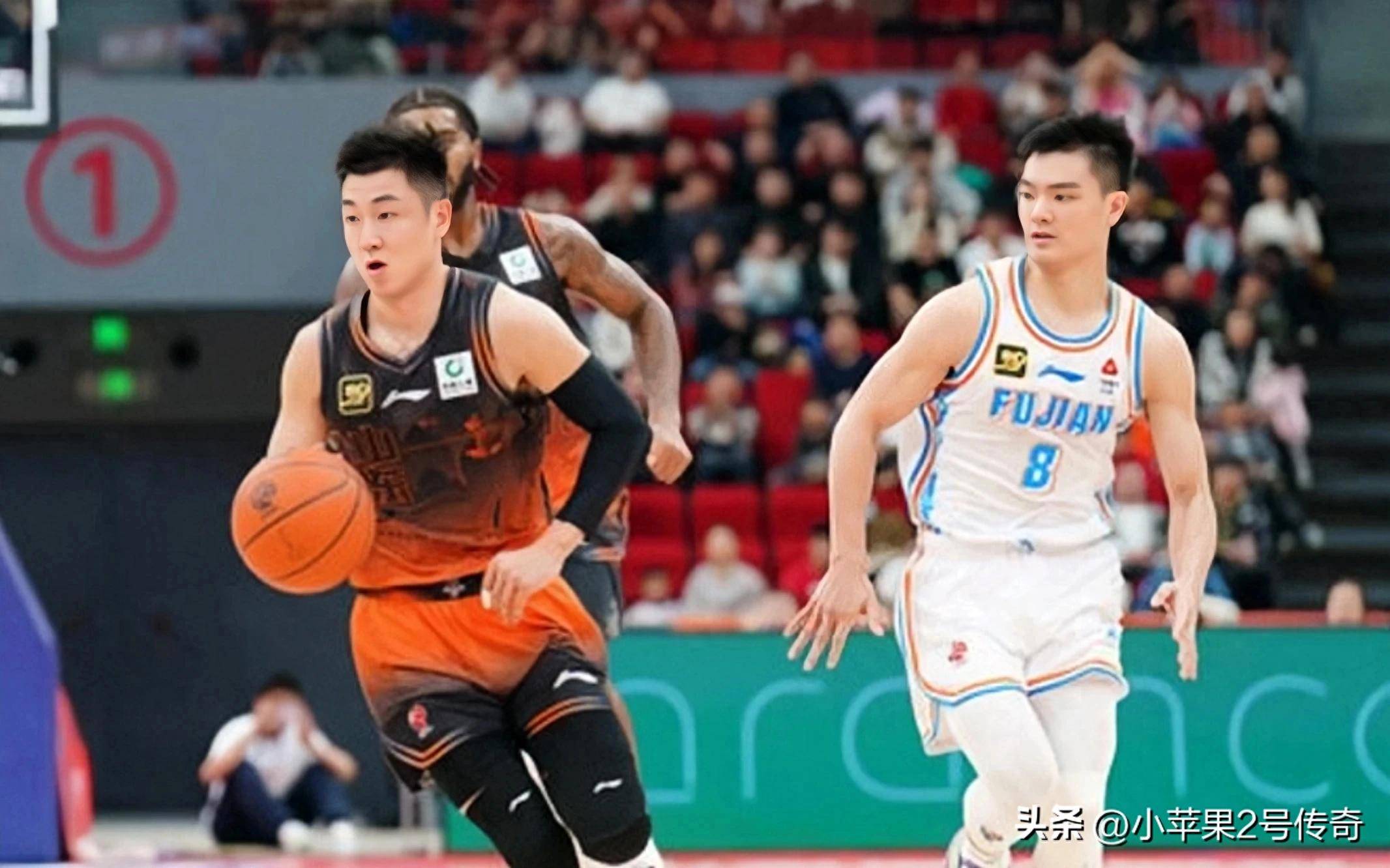 山东男篮在比赛中展现出全面实力,赢得胜利 山东男篮在比赛中展现出全面实力,赢得胜利