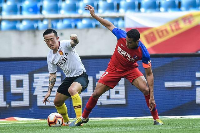 重庆主场战胜湖南，迎来一场胜利