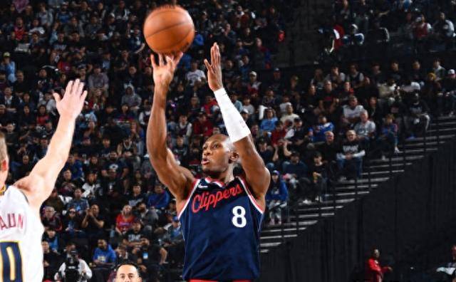 包含快船防守犀利,让对手难以攻入禁区的词条 包含快船防守犀利,让对手难以攻入禁区的词条