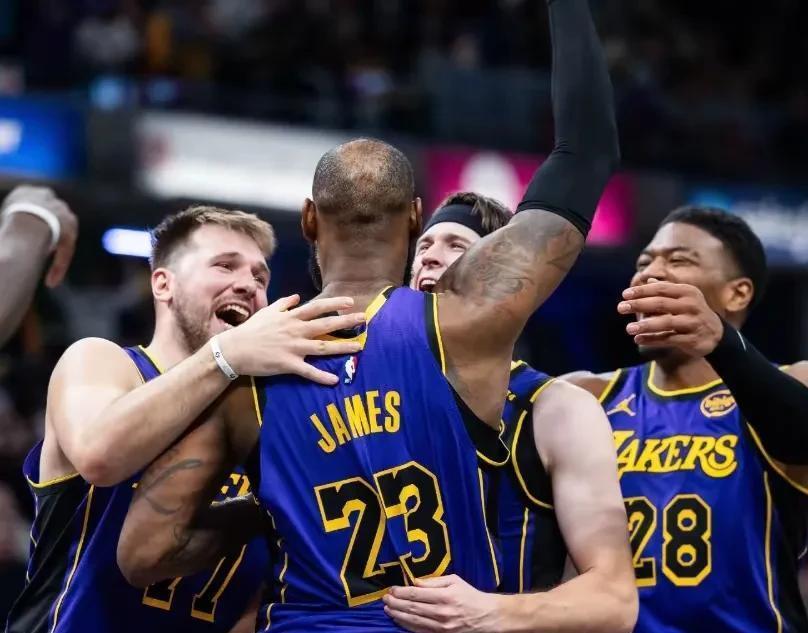 复仇之战！詹姆斯率领西班牙队成功险胜对手的简单介绍