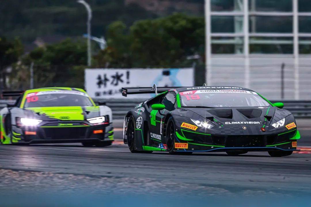 连胜终结！美国队赛车赛事中意外遭遇淘汰