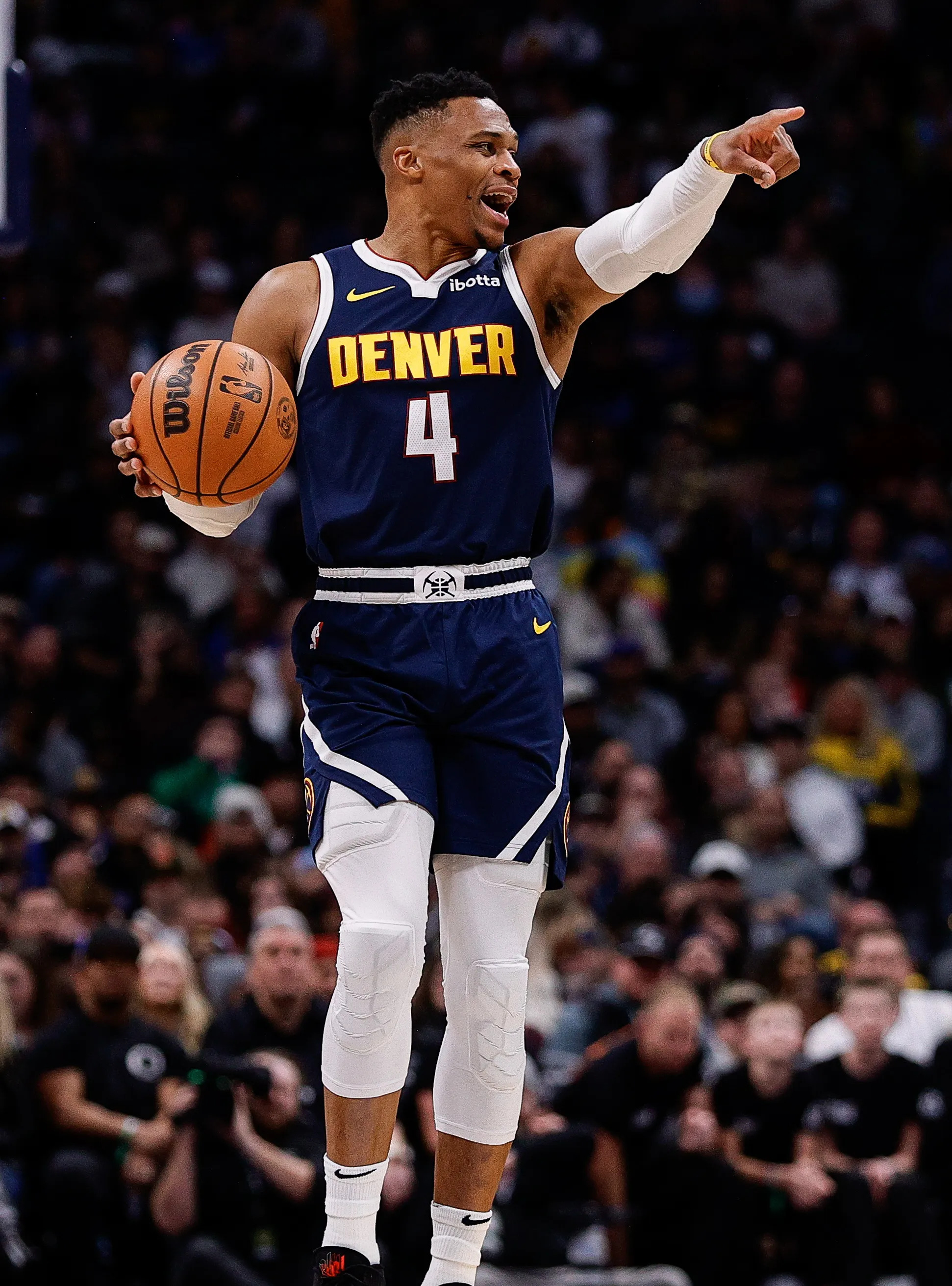 威少狂砍凯尔特人分，命运悬念迎来新赛季高光！