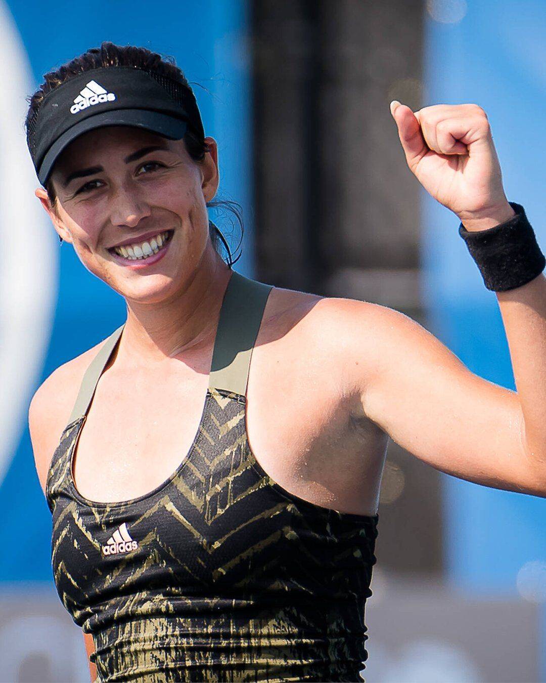 包含穆古鲁扎在快船比赛中大胜，比分优势明显引发热议！的词条